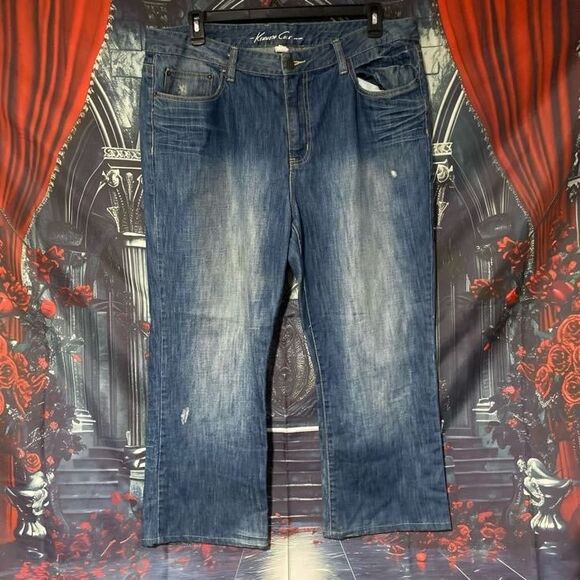 Kenneth Cole Baggy Boot Cut Leg Jeans Men 38/30 Blue Denim Faded Casual Stretch - Picture 1 of 9